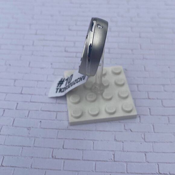 Men's Minimalist Single Gem Stainless Steel Ring size 10 - Picture 3 of 5